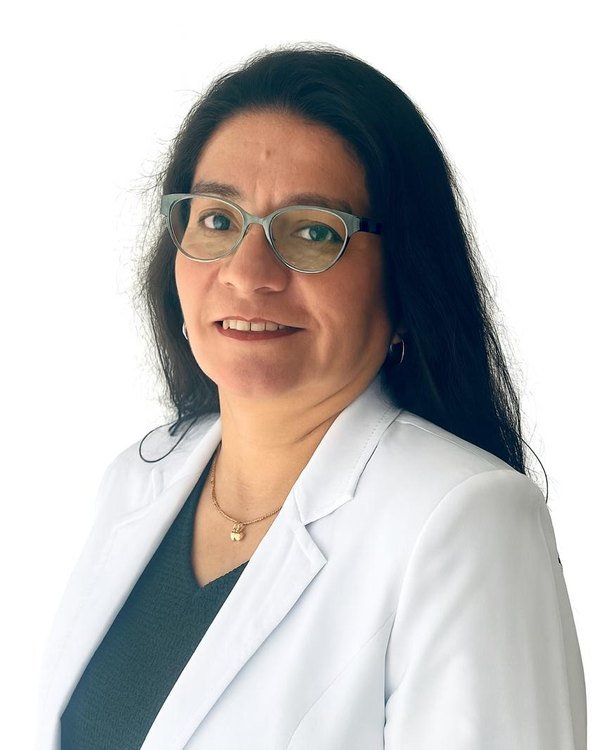 Dra. Mónica Ruiz Ballón